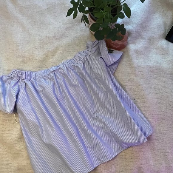 Be-You Ti-ful Stripped Embroiriy flower Shirt - Picture 3 of 4